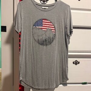 Maurices Gray Graphic Tee